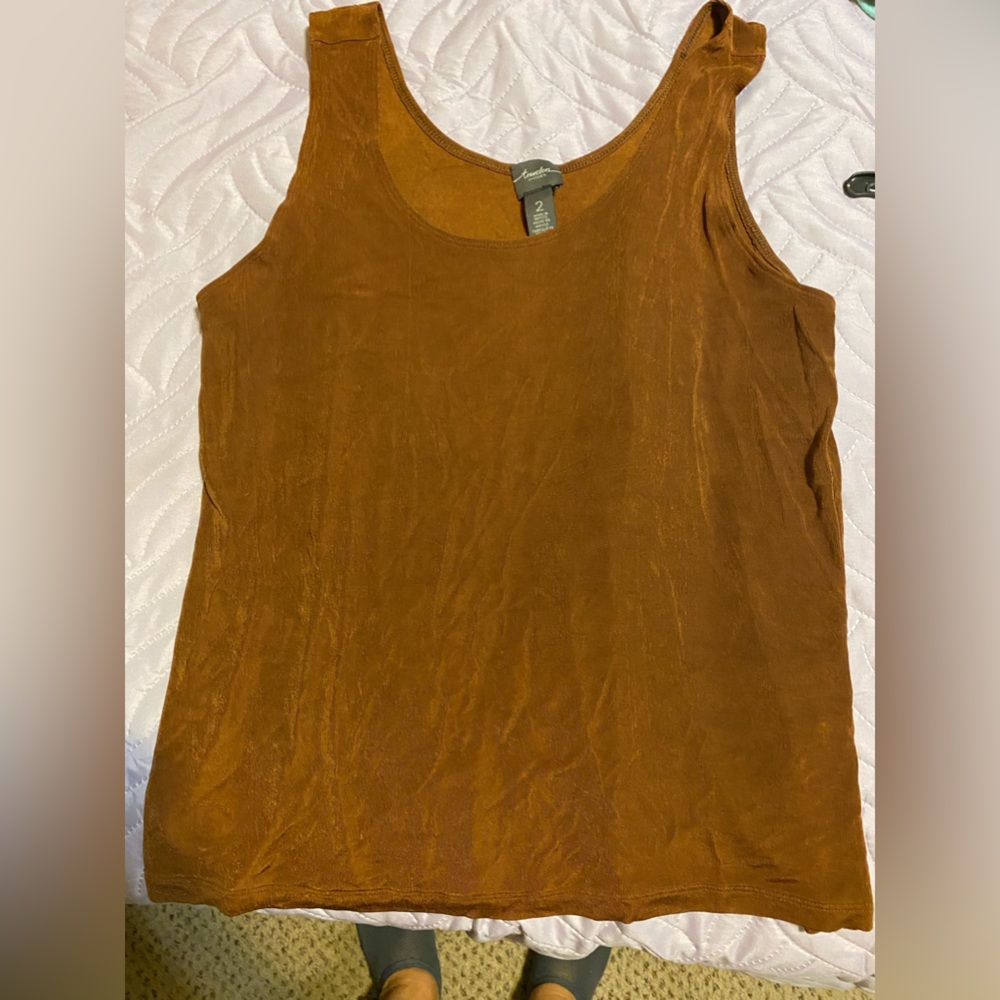 Women’s copper colored tank top